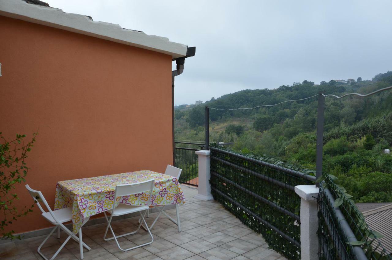 La Casa Di Zia Nina Βίλα Campolattaro Εξωτερικό φωτογραφία